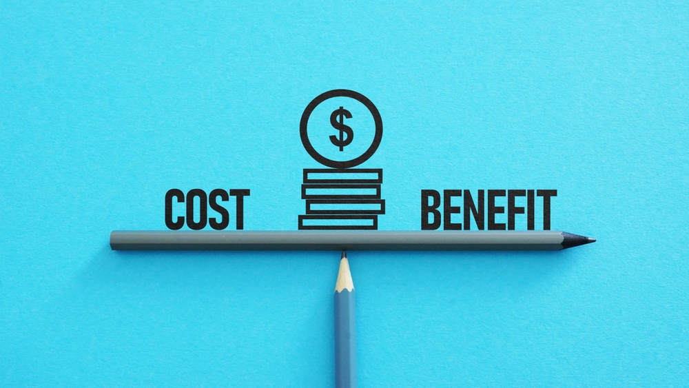 Cost-benefit analysis of 3PL kitting vs. in-house fulfillment concept